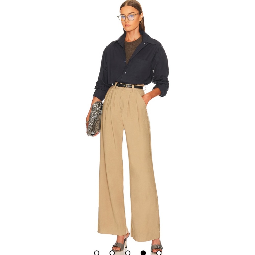 NWT NONchalant Camel Fabi Pants size M